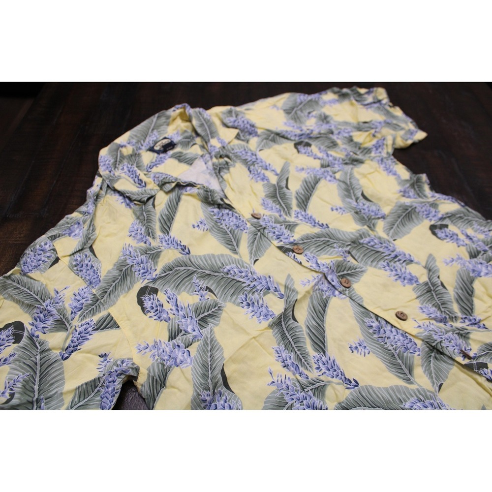 VTG Tommy Bahama Shirt Mens XL Yellow Floral Hawaiian Camp Short Sleeve Button